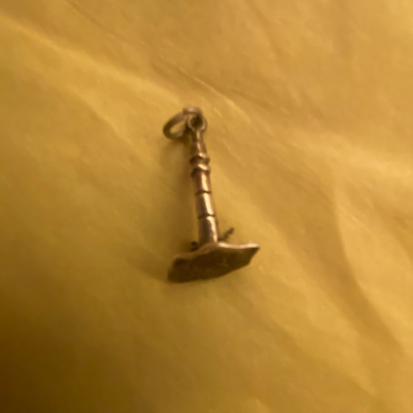 Sterling Silver Lighthouse charm - Picture 2 of 5